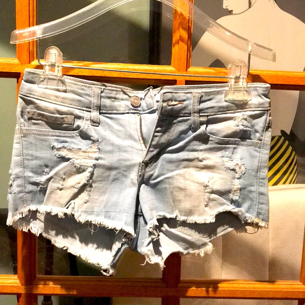 Kilque B Jean short. Size S. Super stretchy. Distressed, 2”inseam, light rinse